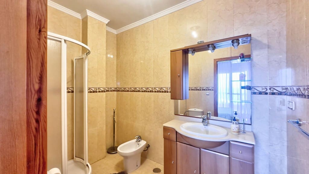 4 chambre Villa/Maison à vendre à Benajarafe avec piscine - 615 000 € (Ref: 8950387)