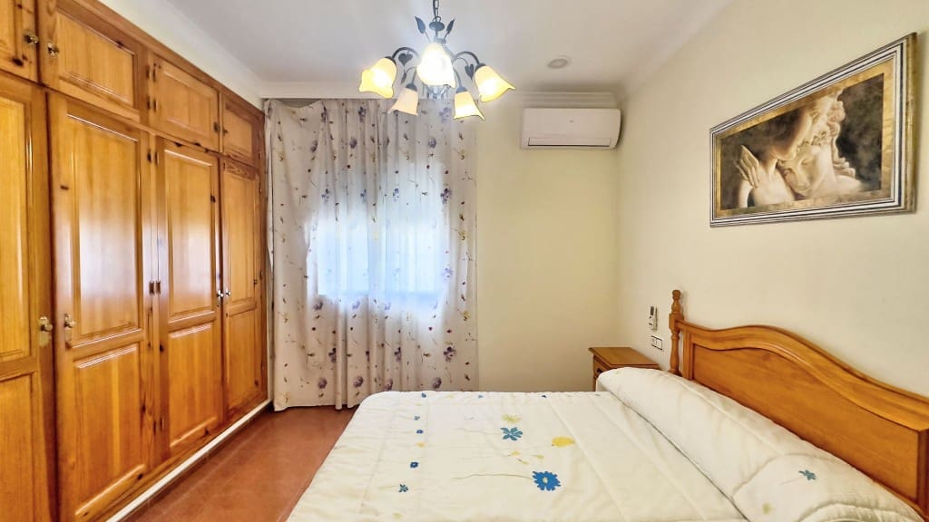 4 chambre Villa/Maison à vendre à Benajarafe avec piscine - 615 000 € (Ref: 8950387)