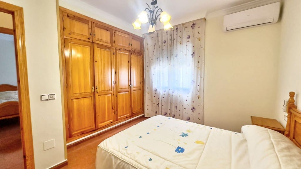 4 chambre Villa/Maison à vendre à Benajarafe avec piscine - 615 000 € (Ref: 8950387)