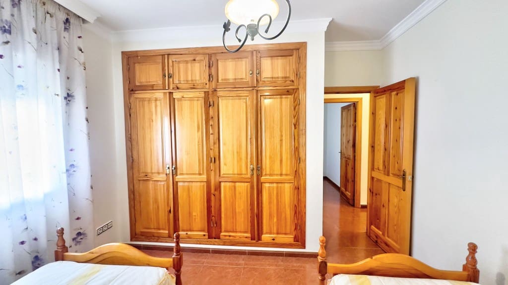 4 chambre Villa/Maison à vendre à Benajarafe avec piscine - 615 000 € (Ref: 8950387)