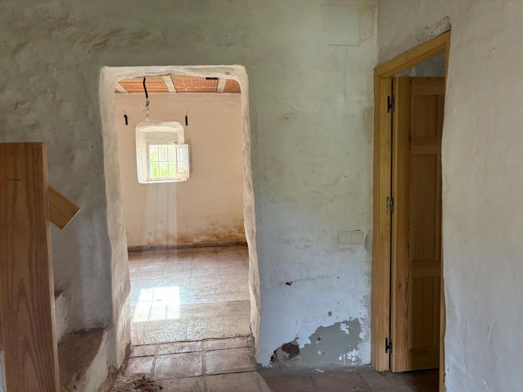 5 sypialnia Finka/Dom wiejski na sprzedaż w Casabermeja - 150 000 € (Ref: 9017370)