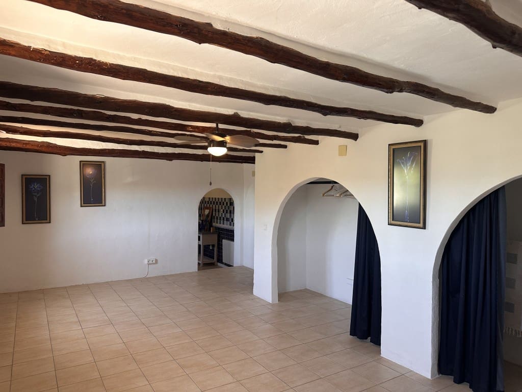 4 soverom Finca/Herregård til salgs i Colmenar med svømmebasseng - € 299 000 (Ref: 9048542)