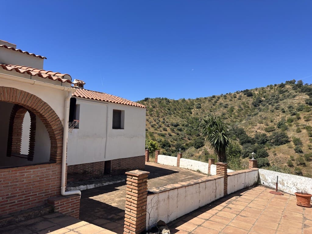 4 soverom Finca/Herregård til salgs i Colmenar med svømmebasseng - € 299 000 (Ref: 9048542)