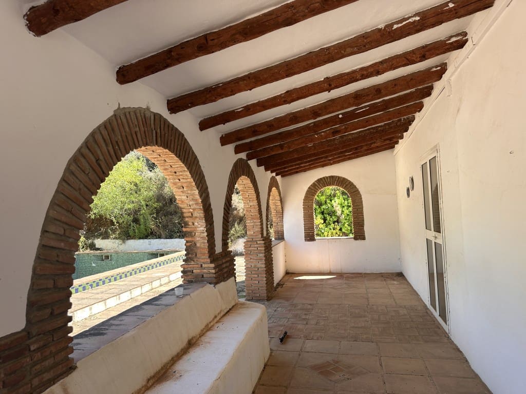 4 soverom Finca/Herregård til salgs i Colmenar med svømmebasseng - € 299 000 (Ref: 9048542)