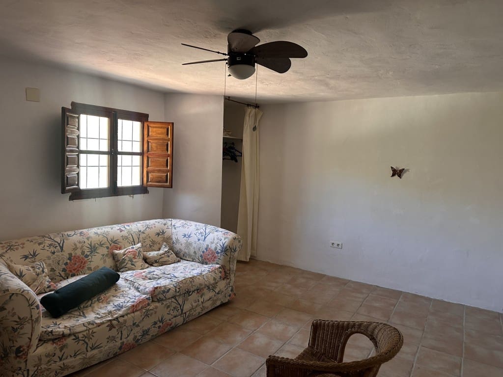 4 soverom Finca/Herregård til salgs i Colmenar med svømmebasseng - € 299 000 (Ref: 9048542)