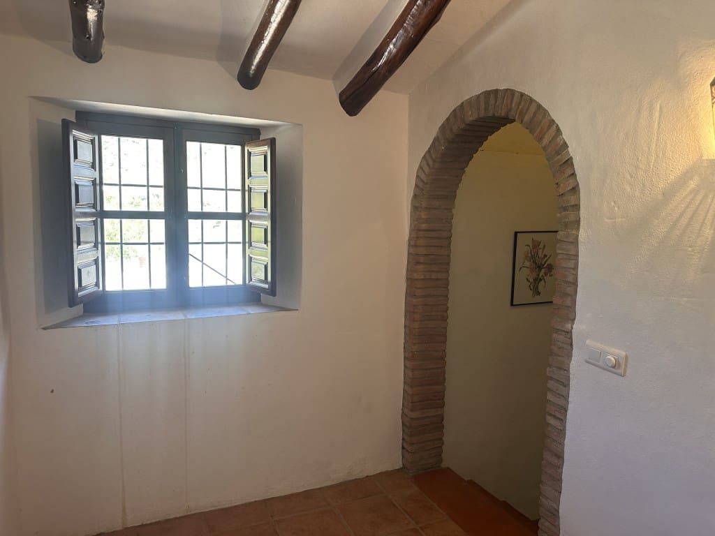 4 soverom Finca/Herregård til salgs i Colmenar med svømmebasseng - € 299 000 (Ref: 9048542)