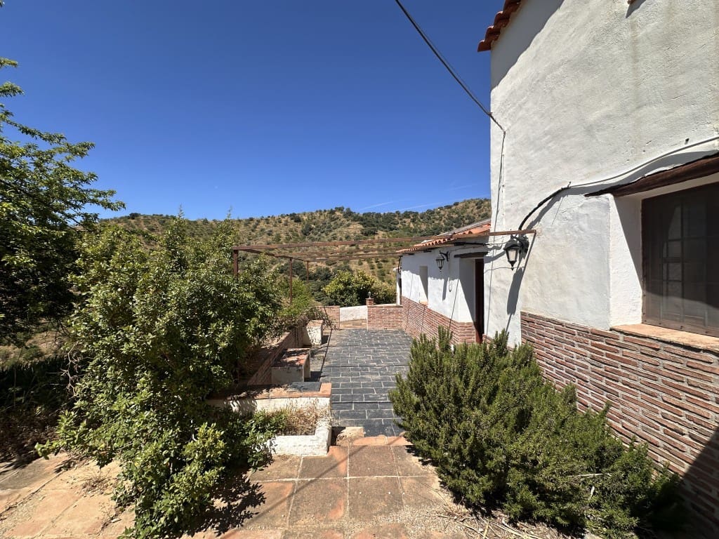 4 soverom Finca/Herregård til salgs i Colmenar med svømmebasseng - € 299 000 (Ref: 9048542)