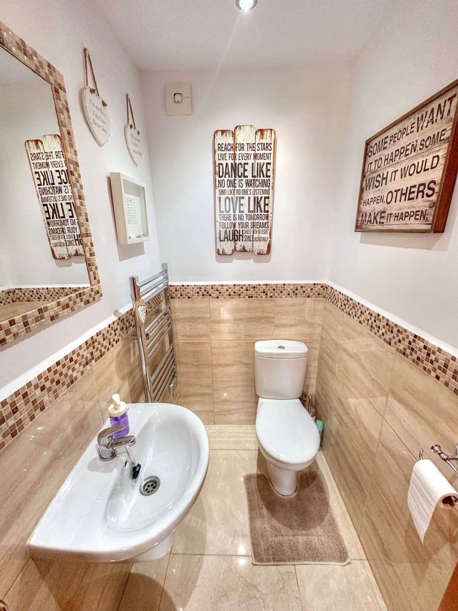 5 soveværelse Villa til salg i Iznate med swimmingpool - € 545.000 (Ref: 9084970)