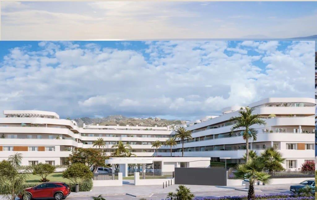 2 bedroom Apartment for sale in Torrox-Costa with pool garage - € 328,000 (Ref: 9095090)