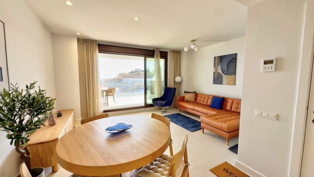 2 slaapkamer Flat te koop in Rincon de la Victoria met zwembad garage - € 680.000 (Ref: 9110088)