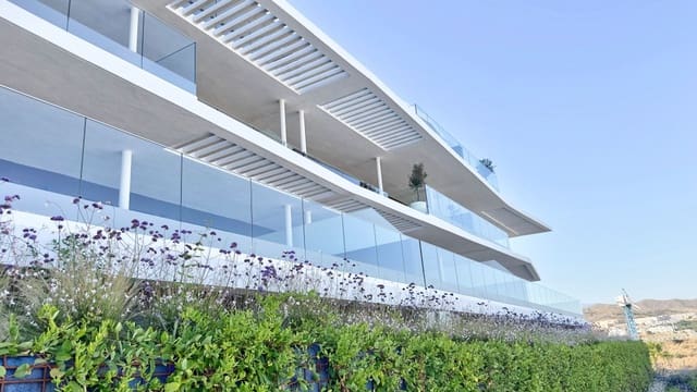 2 slaapkamer Flat te koop in Rincón de la Victoria met zwembad garage - € 680.000 (Ref: 9110088)