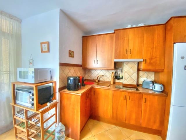 1 soveværelse Lejlighed til leje i Benajarafe, Vélez-Málaga med swimmingpool - € 650 (Ref: 9148965)