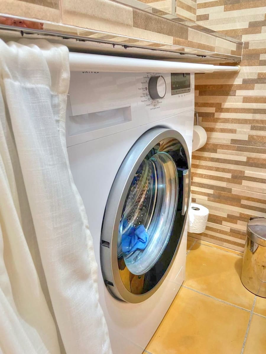 1 soveværelse Lejlighed til leje i Benajarafe med swimmingpool - € 650 (Ref: 9148965)