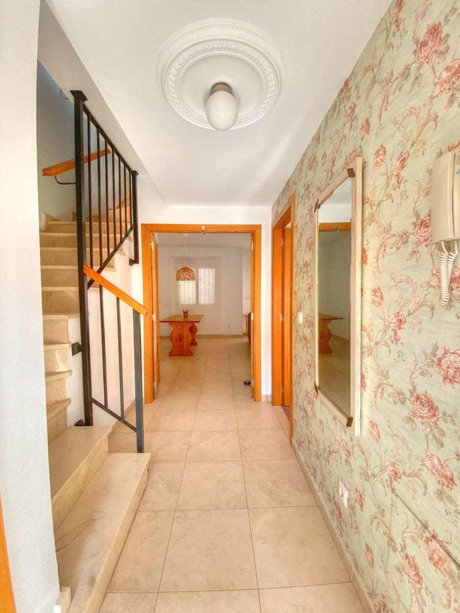 3 soveværelse Byhus til leje i Benajarafe med swimmingpool - € 1.400 (Ref: 9160826)