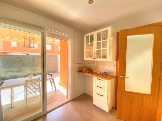 3 sypialnia Dom do wynajęcia w Benajarafe, Vélez-Málaga z basenem - 1 400 € (Ref: 9160826)