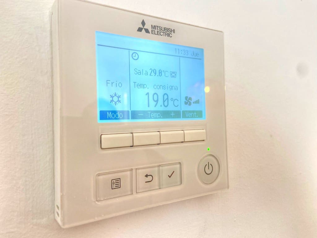 3 soveværelse Byhus til leje i Benajarafe med swimmingpool - € 1.400 (Ref: 9160826)