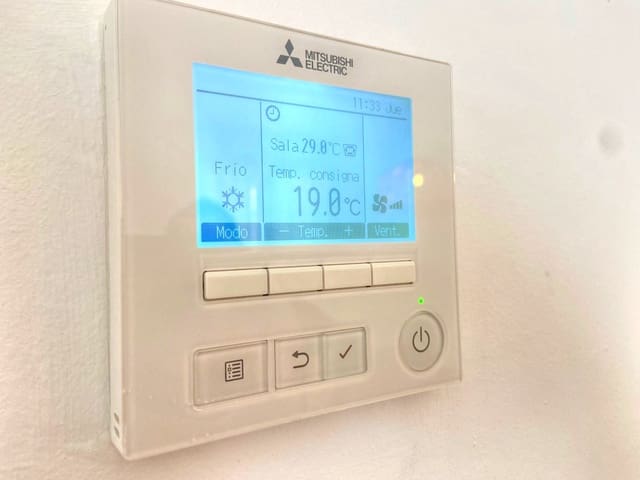 3 sypialnia Dom do wynajęcia w Benajarafe, Vélez-Málaga z basenem - 1 400 € (Ref: 9160826)