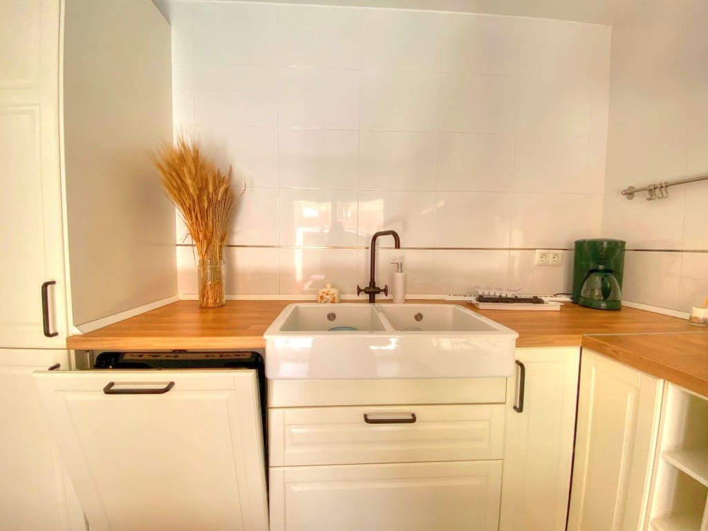 3 soveværelse Byhus til leje i Benajarafe med swimmingpool - € 1.400 (Ref: 9160826)