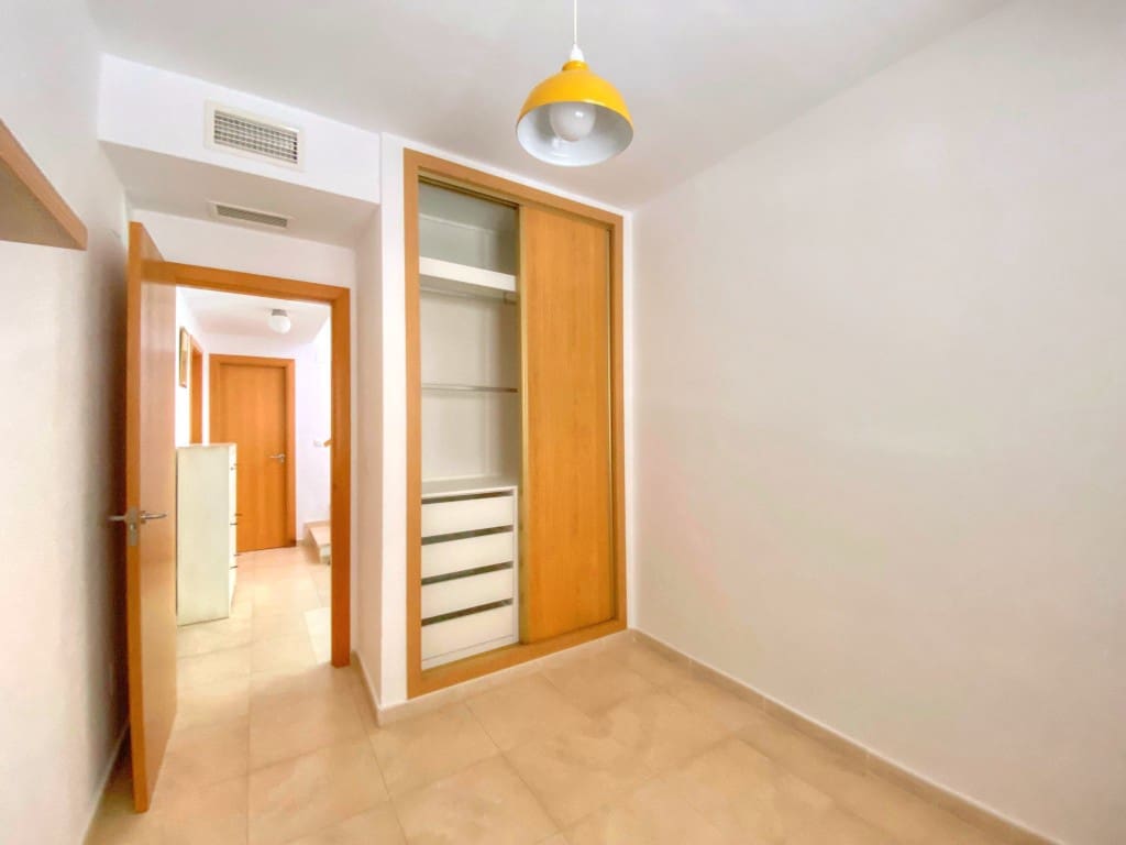 3 soveværelse Byhus til leje i Benajarafe med swimmingpool - € 1.400 (Ref: 9160826)