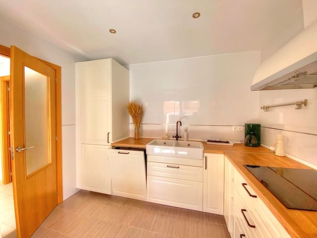 3 sypialnia Dom do wynajęcia w Benajarafe, Vélez-Málaga z basenem - 1 400 € (Ref: 9160826)