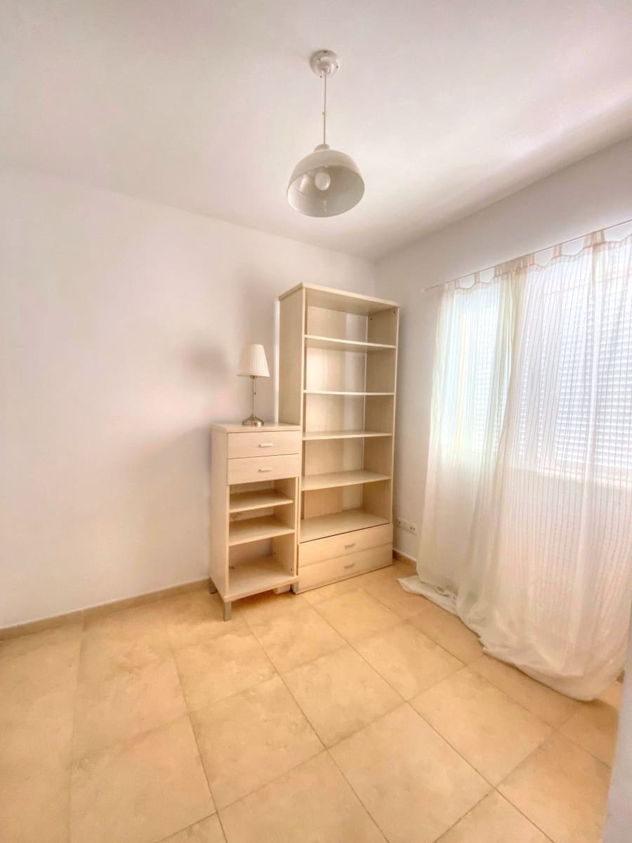 3 soveværelse Byhus til leje i Benajarafe med swimmingpool - € 1.400 (Ref: 9160826)