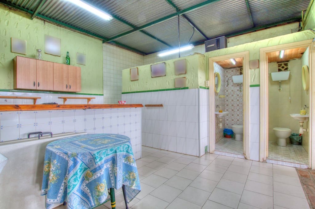 4 sypialnia Finka/Dom wiejski na sprzedaż w Velez-Malaga z basenem - 1 180 000 € (Ref: 9164767)