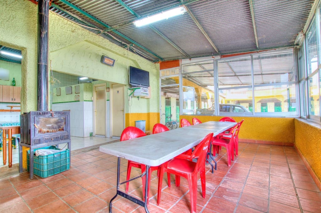 4 sypialnia Finka/Dom wiejski na sprzedaż w Velez-Malaga z basenem - 1 180 000 € (Ref: 9164767)