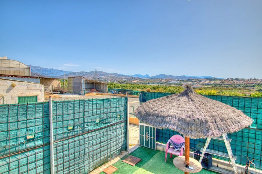 4 sypialnia Finka/Dom wiejski na sprzedaż w Velez-Malaga z basenem - 1 180 000 € (Ref: 9164767)