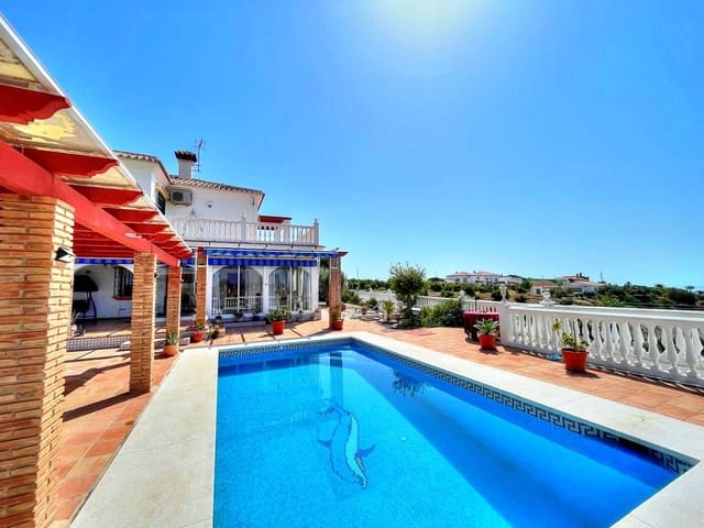 3 sypialnia Willa do wynajęcia w Benajarafe, Vélez-Málaga z basenem - 2 500 € (Ref: 9171181)
