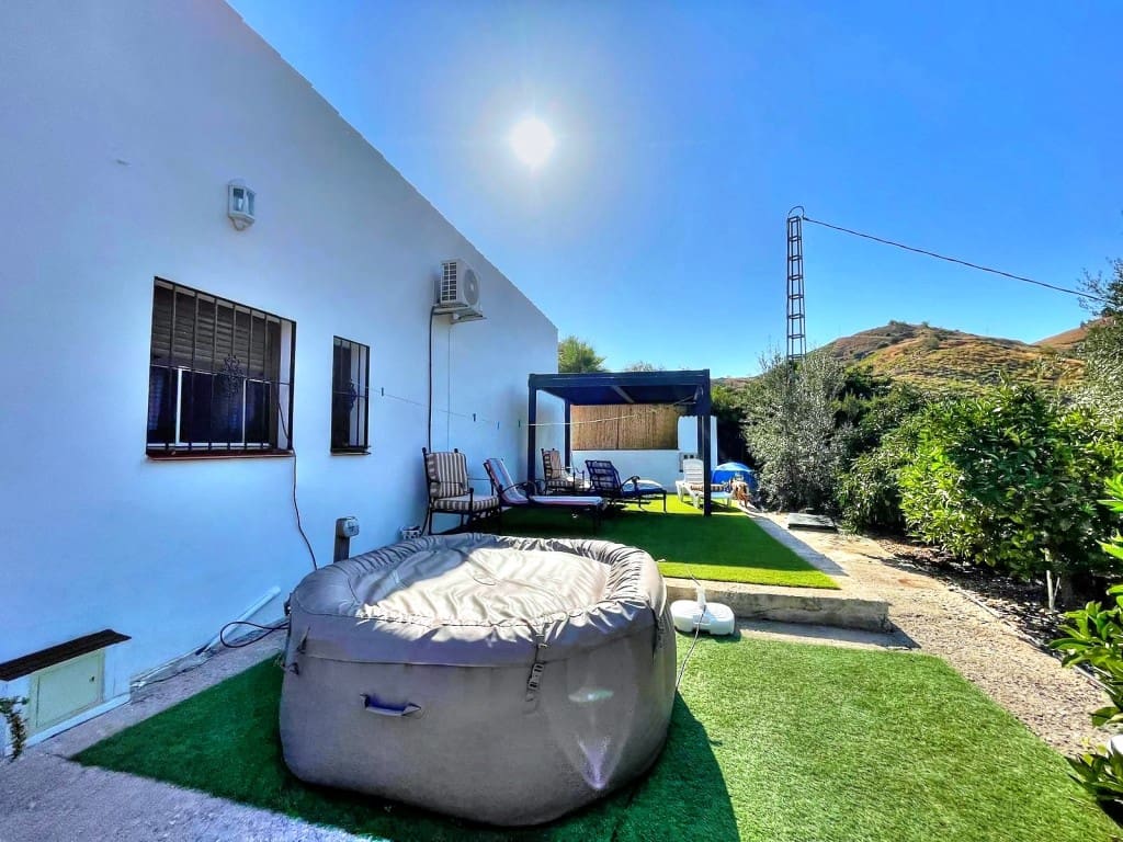 1 soveværelse Finca/Landehus til salg i El Borge med swimmingpool - € 215.000 (Ref: 9173250)