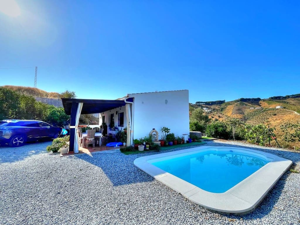 1 soveværelse Finca/Landehus til salg i El Borge med swimmingpool - € 215.000 (Ref: 9173250)