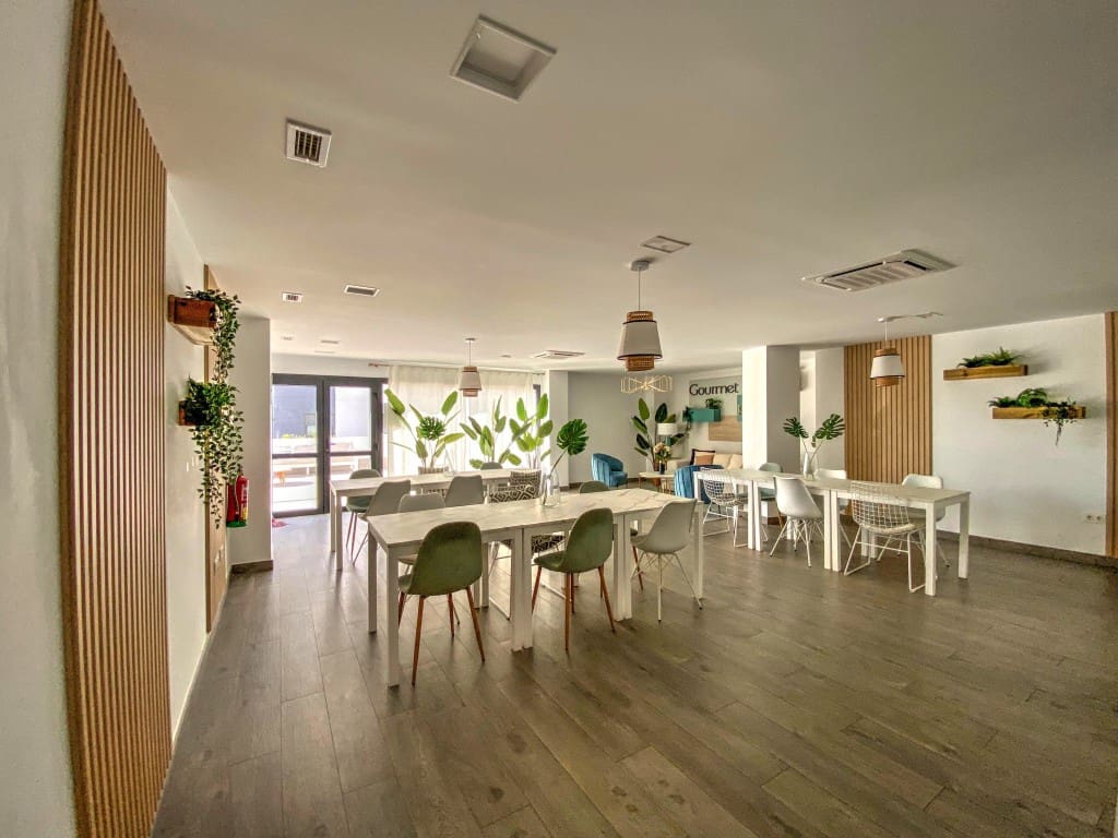 2 soveværelse Lejlighed til leje i Valle Niza med swimmingpool - € 925 (Ref: 9185058)