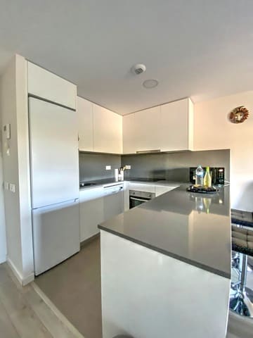 2 bedroom Flat for rent in Valle Niza, Vélez-Málaga with pool - € 925 (Ref: 9185058)