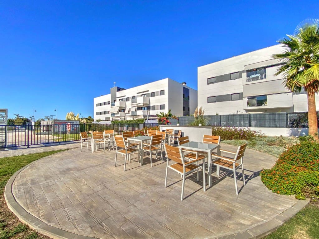 2 soveværelse Lejlighed til leje i Valle Niza med swimmingpool - € 925 (Ref: 9185058)