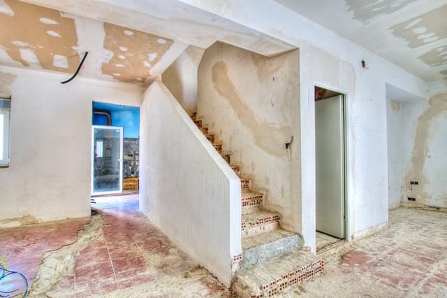 4 sypialnia Dom na sprzedaż w Periana z garażem - 78 900 € (Ref: 9186695)