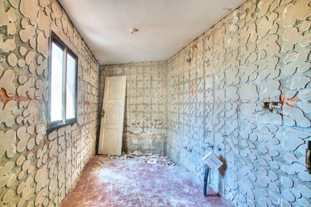 4 sypialnia Dom na sprzedaż w Periana z garażem - 78 900 € (Ref: 9186695)