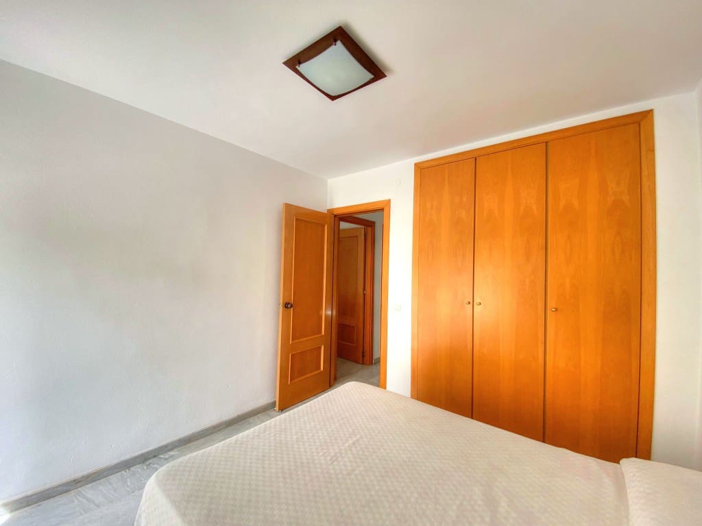 3 soveværelse Byhus til leje i Chilches med swimmingpool - € 1.100 (Ref: 9188125)