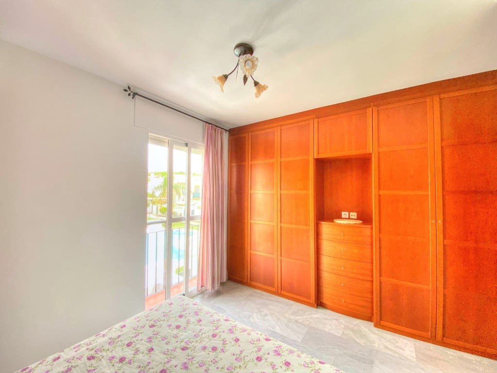 3 soveværelse Byhus til leje i Chilches med swimmingpool - € 1.100 (Ref: 9188125)