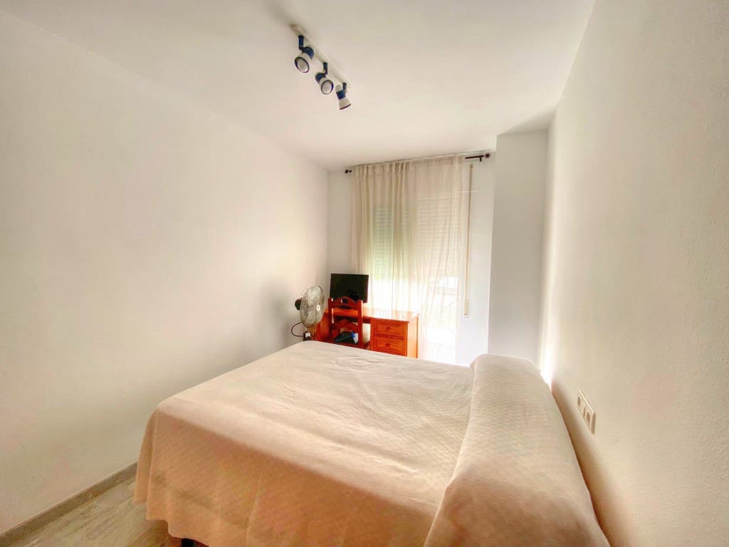 3 soveværelse Byhus til leje i Chilches med swimmingpool - € 1.100 (Ref: 9188125)