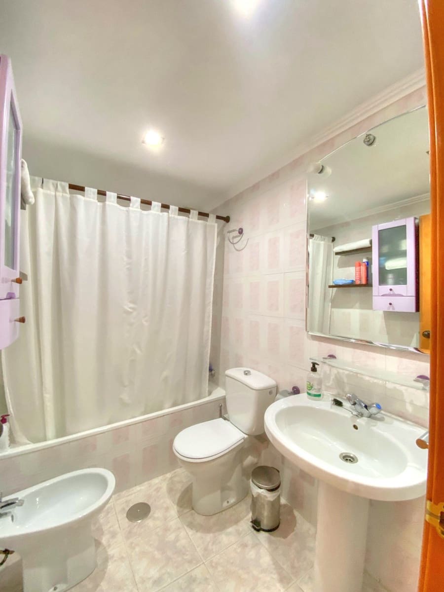 3 soveværelse Byhus til leje i Chilches med swimmingpool - € 1.100 (Ref: 9188125)