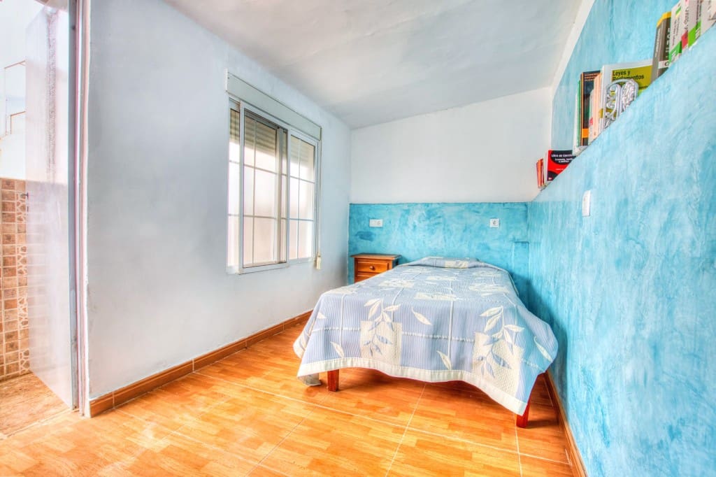 5 slaapkamer Huis te koop in Malaga stad - € 525.000 (Ref: 9188126)