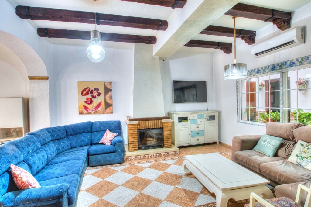 5 slaapkamer Huis te koop in Malaga stad - € 525.000 (Ref: 9188126)