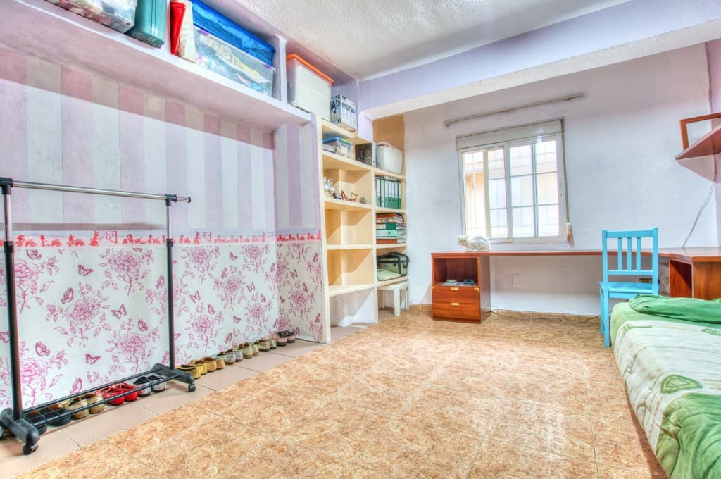 5 slaapkamer Huis te koop in Malaga stad - € 525.000 (Ref: 9188126)