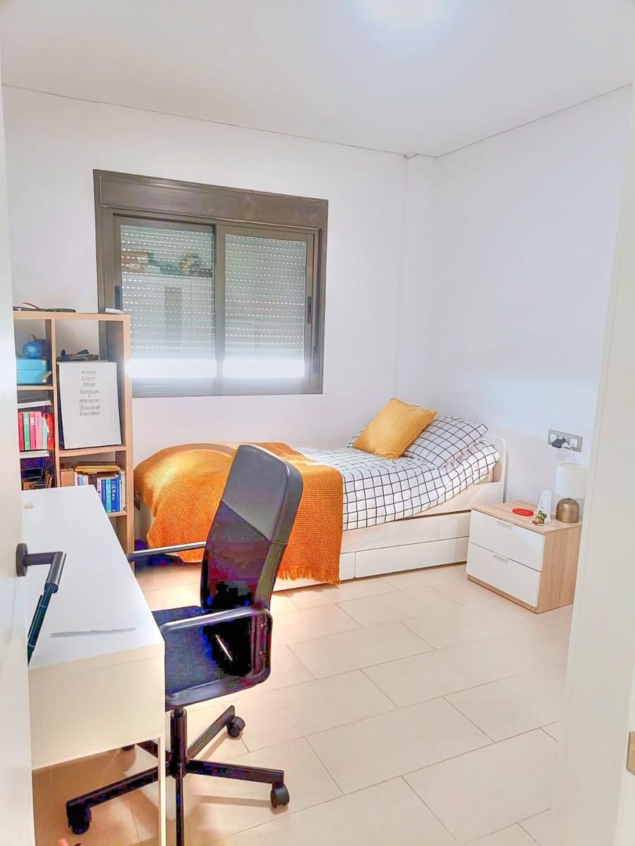 4 soveværelse Byhus til salg i Chilches med swimmingpool garage - € 399.000 (Ref: 9236086)