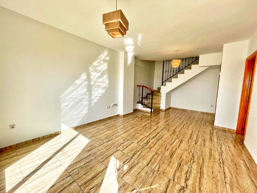 3 soveværelse Byhus til salg i Benajarafe - € 435.000 (Ref: 9310549)