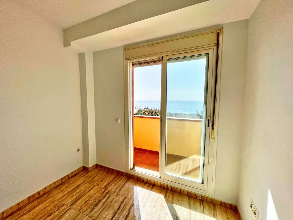 3 soveværelse Byhus til salg i Benajarafe - € 435.000 (Ref: 9310549)