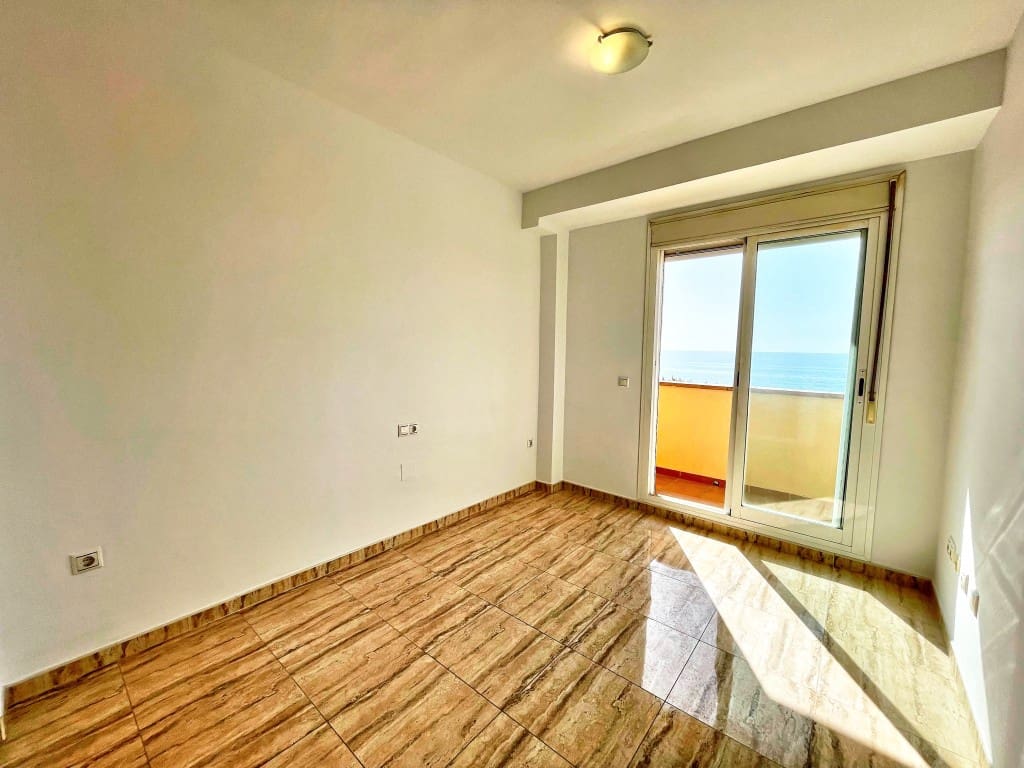 3 soveværelse Byhus til salg i Benajarafe - € 435.000 (Ref: 9310549)