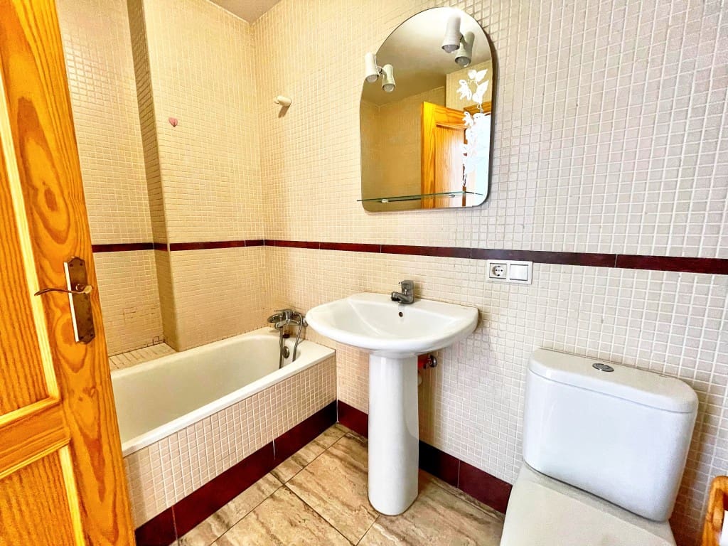 3 soveværelse Byhus til salg i Benajarafe - € 435.000 (Ref: 9310549)