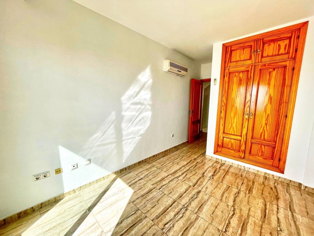 3 soveværelse Byhus til salg i Benajarafe - € 435.000 (Ref: 9310549)