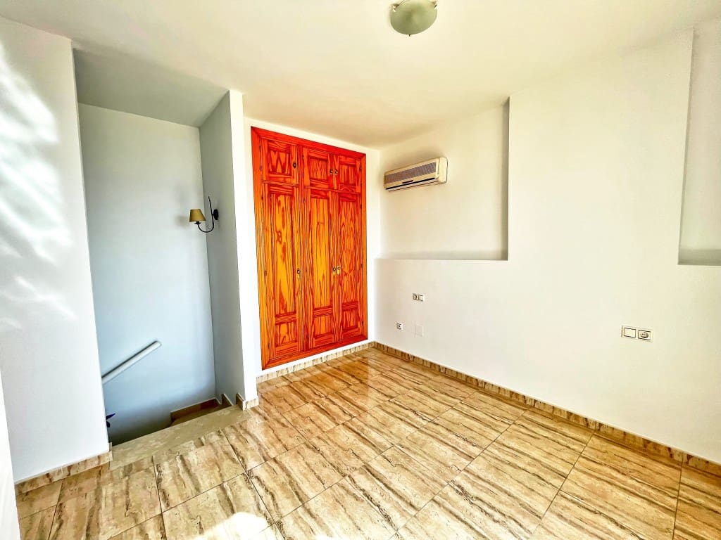 3 soveværelse Byhus til salg i Benajarafe - € 435.000 (Ref: 9310549)